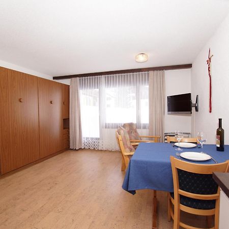 Haus Amor サース フェー 部屋 写真