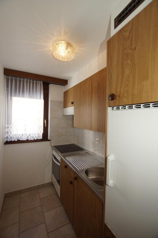 Haus Amor サース フェー 部屋 写真